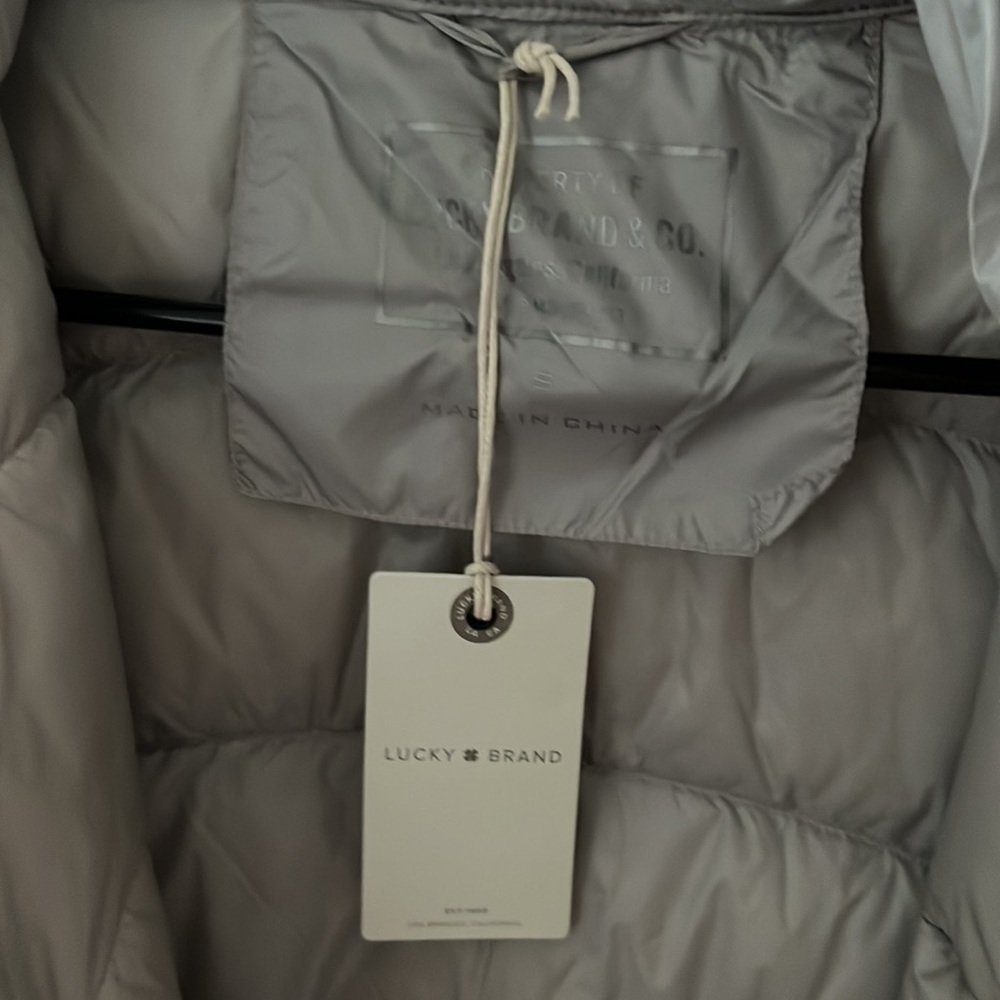 NEW!!! Lucky Brand Quilted Hooded Jacket Bare Pink Size Small - Picture 3 of 9
